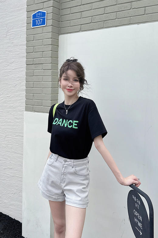 圆领前绣字母短袖衫 9522040034 商品图4