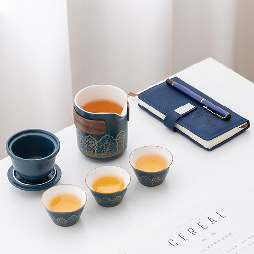 「送礼+自用佳选！礼盒装」旅行功夫茶具套装 户外露营便携式陶瓷古韵堆花商务套装茶叶快客杯餐饮用具 商品图1