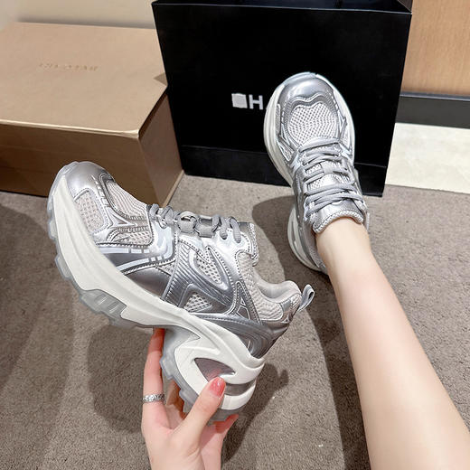 西遇灰银色老爹鞋女新款秋季ins潮流行增高厚底显脚小运动鞋SS246003 商品图2