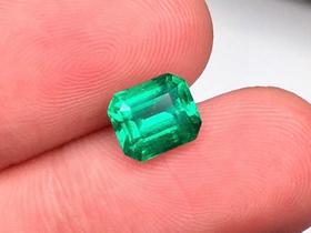 1.21ct 祖母绿裸石