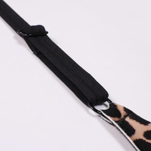 都市丽人内衣零压无痕零感文胸泳布加厚文胸3/4杯三排扣无钢圈LB45H2 商品图8