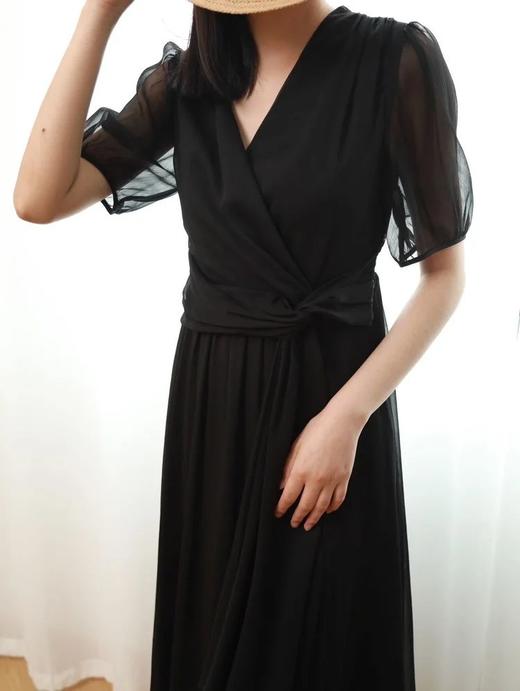 LPIUTY品牌直发⚠️高奢团⚠️连卡佛同厂面料❗️优雅V领连衣裙⚠️意大利进口客供面料❗️B07243033 商品图1