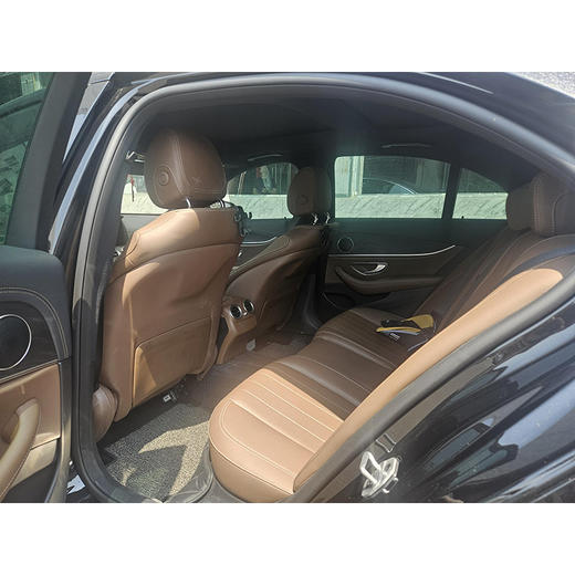 奔驰 E260 时尚型运动版【长租-北京】 商品图6