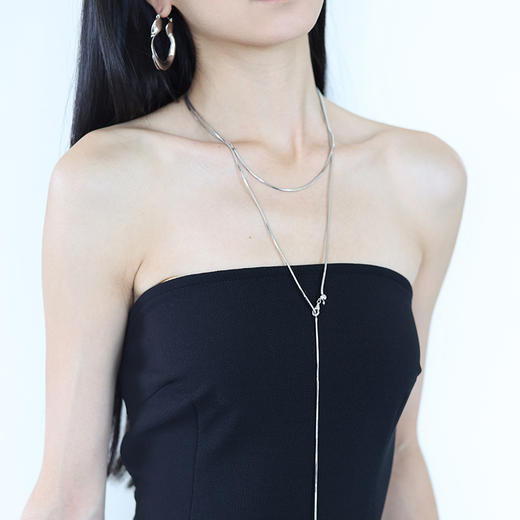 【王天辰&侯佩岑&沈梦辰&刘孜&刘忻&刘恋&王悦伊同款】Garden of Eden 伊甸园系列 | 银色藤蔓蛇骨长链 商品图4