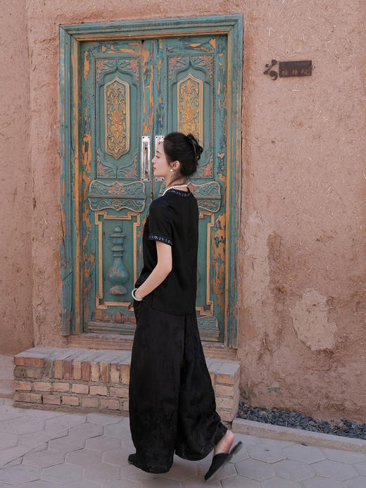 盛唐牡丹盛奢系列| 限量款| 高货-三蓝手绣圆领上衣(特殊商品不退不换) 商品图4