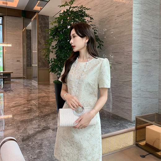 [奢姿轻奢系列]大码女装2025年夏季钉珠时尚裙子胖妹妹提花连衣裙8942826429 商品图1