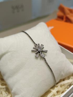 Folli Follie精致优雅时尚手链