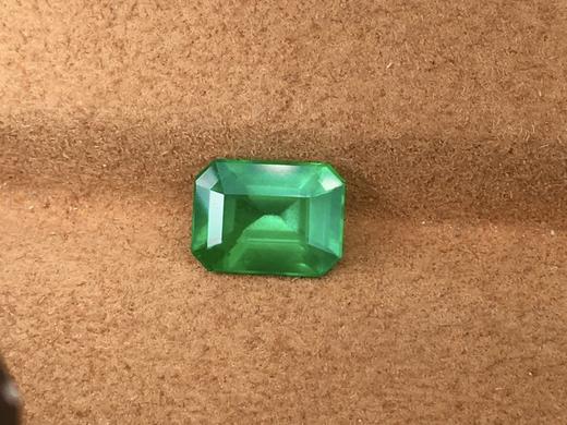 1.59ct 祖母绿裸石 商品图1