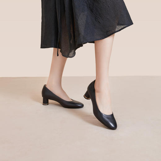 【静音系列】千百度羊皮浅口单鞋女款秋季法式高跟鞋通勤A24481807 商品图2