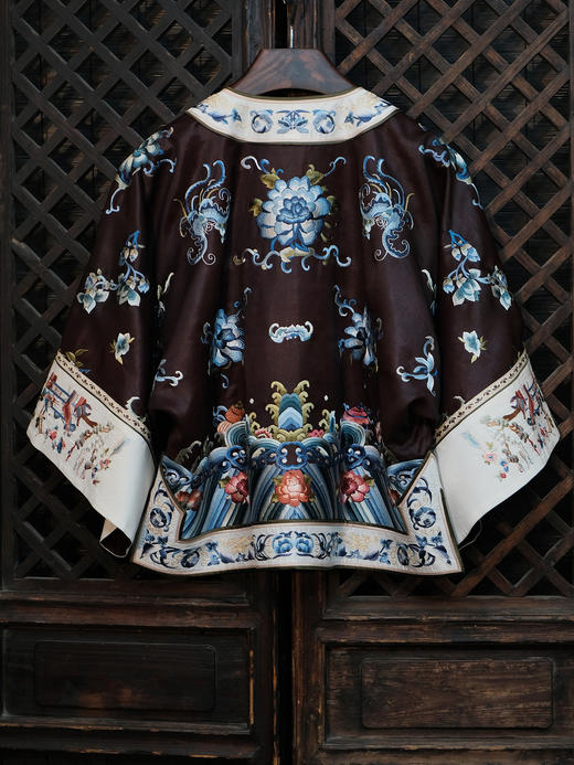 下架 |盛唐牡丹盛奢系列| 限量款| 高货-刺绣福蝶牡丹对襟红云纱女外套(特殊商品不退不换) 商品图7