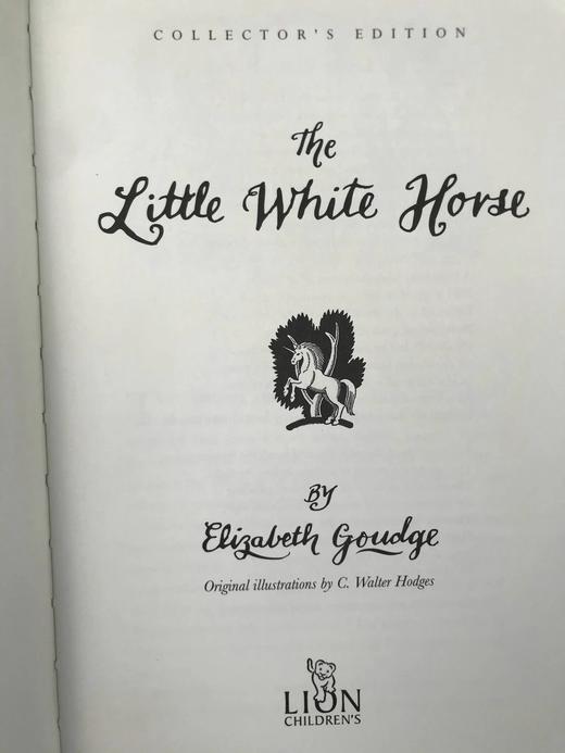 伊丽莎白·古吉《小白马》 数十幅精美插图 精装大32开带书匣 商品图2