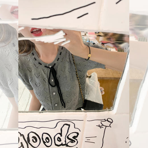 <曾小咸推荐>【时光唱片机】灰色镂空针织短袖上衣 商品图1