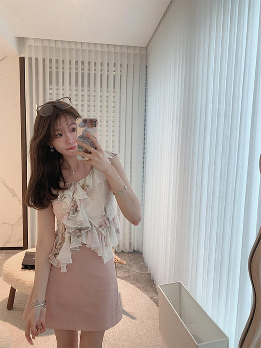 金蘑菇菇 仲夏花店 /一字领露肩气质碎花吊带连衣裙女 商品图8