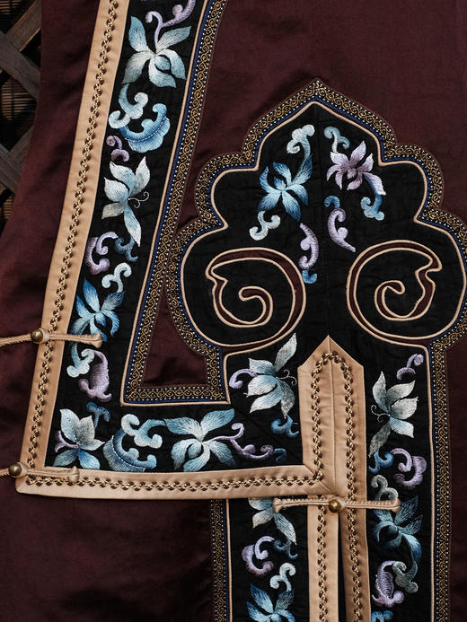 盛唐牡丹盛奢系列| 限量款| 高货-绣花偏襟兰花卷草纹大如意马甲-红色(特殊商品不退不换) 商品图6