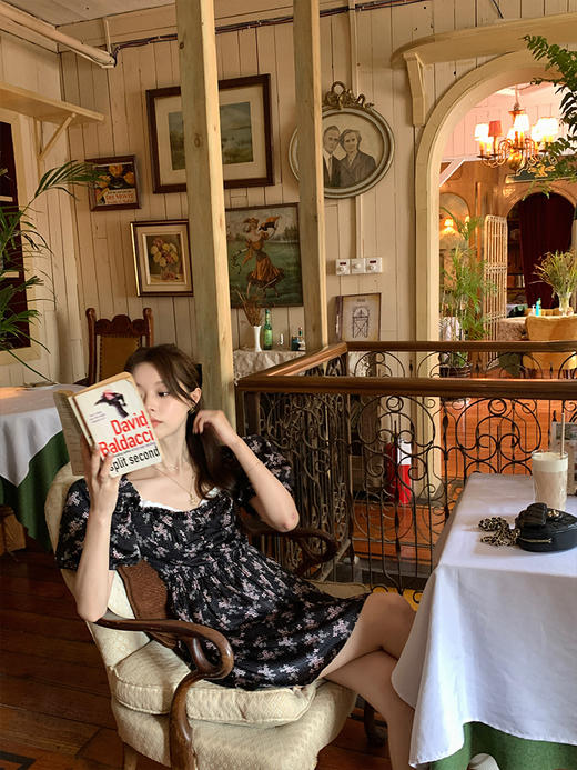 金蘑菇菇  提洛岛花园/ 两穿迷人系 小众复古碎花连衣裙 商品图4