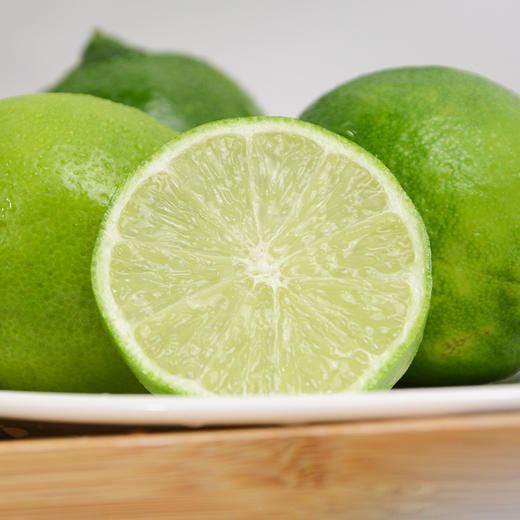【产地直发】塔希提无籽柠檬 1斤装/4斤装 商品图1