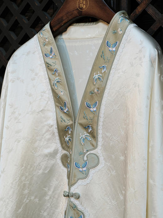 盛唐牡丹盛奢系列| 限量款| 高货-百蝶如意对襟外套(特殊商品不退不换) 商品图5