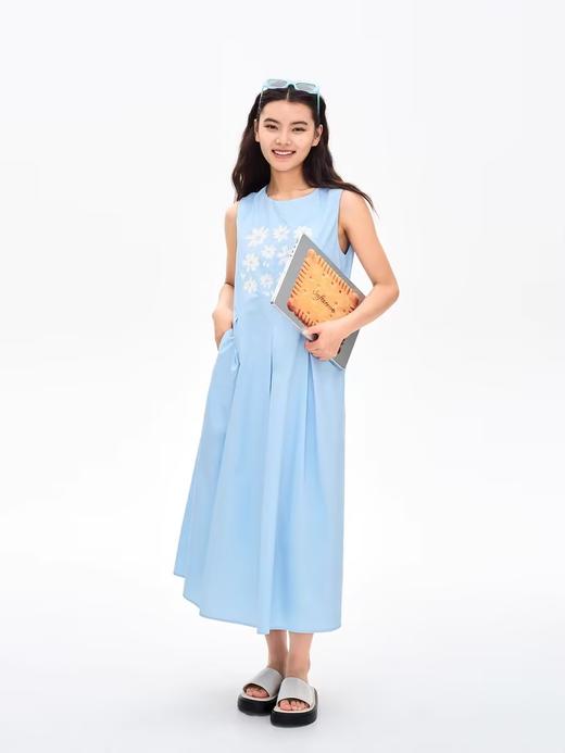 heris/H42107/冰蓝花朵印花 学院百褶A摆气质 圆领宽松无袖连衣裙 商品图2