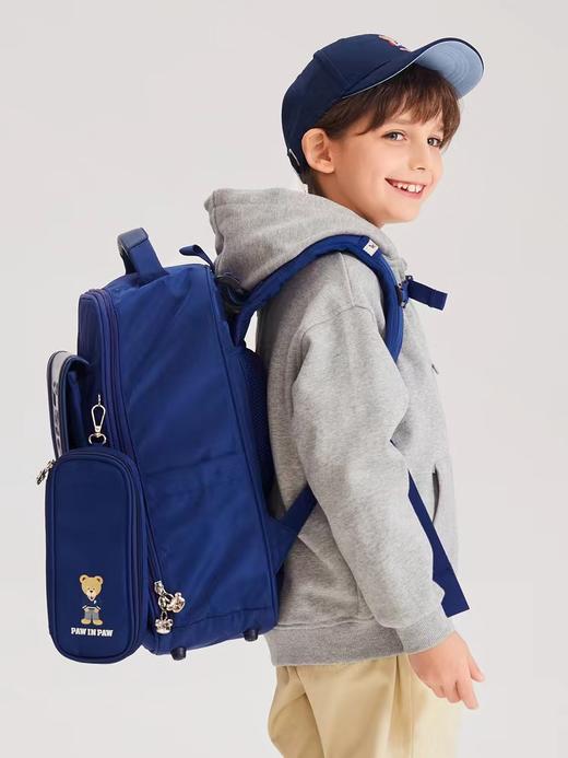 [PawinPaw]B8F卡通小熊童装2024新款男女童大容量书包儿童双肩包赠笔盒 商品图2