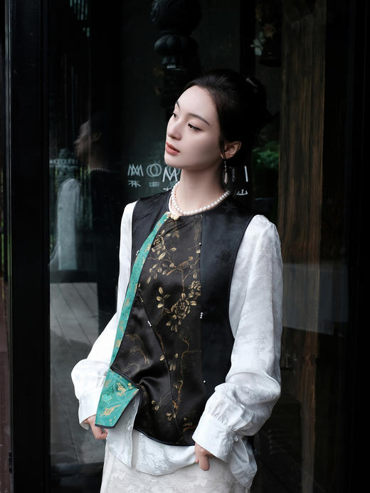 盛唐牡丹盛奢系列| 限量款| 高货-宋锦手绘香云纱背心(特殊商品不退不换) 商品图0