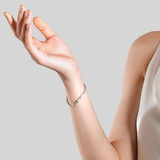 【律动满镶手链】Fanci范琦银饰女Tennis轻奢小众高级时尚精致新款 下单赠精美礼盒+顺丰速运+运费险 商品图3