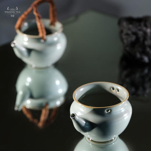 问鼎汝瓷星起银口公杯  星起银口提梁公杯 商品图3