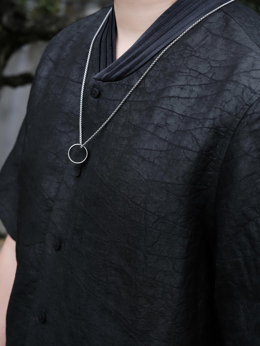 盛唐婧| 男士龟裂纹莨绸短袖 商品图2