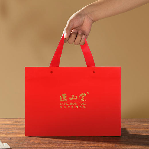 2025新茶 正山堂特制金骏眉红茶 红色木礼盒装罐装中秋年货送礼长辈100g 商品图2