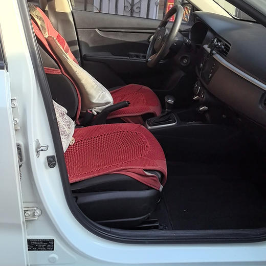 起亚 K2 三厢 1.4L AT GLS【长租-北京】 商品图5