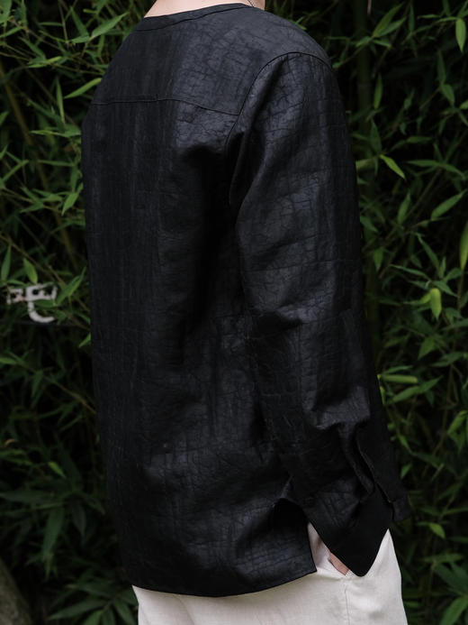 下架 |盛唐婧| 男士龟裂纹莨绸暗筒套头男恤 商品图5