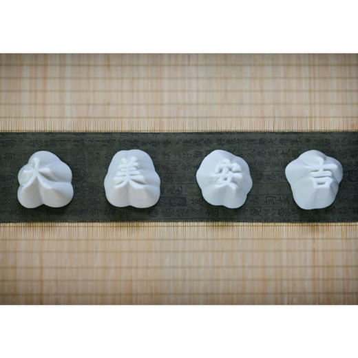 羽诗制造出品 大美安吉热水壶活字杯礼盒套装 商品图2