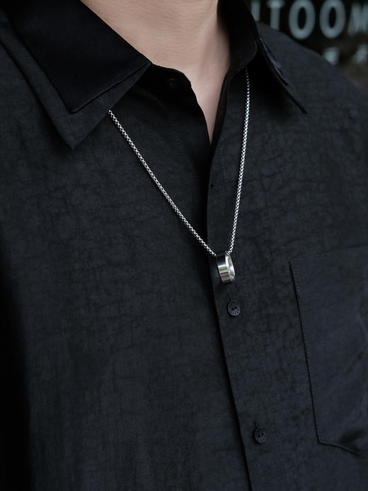 盛唐婧| 男士龟裂纹莨绸长袖上衣 商品图1