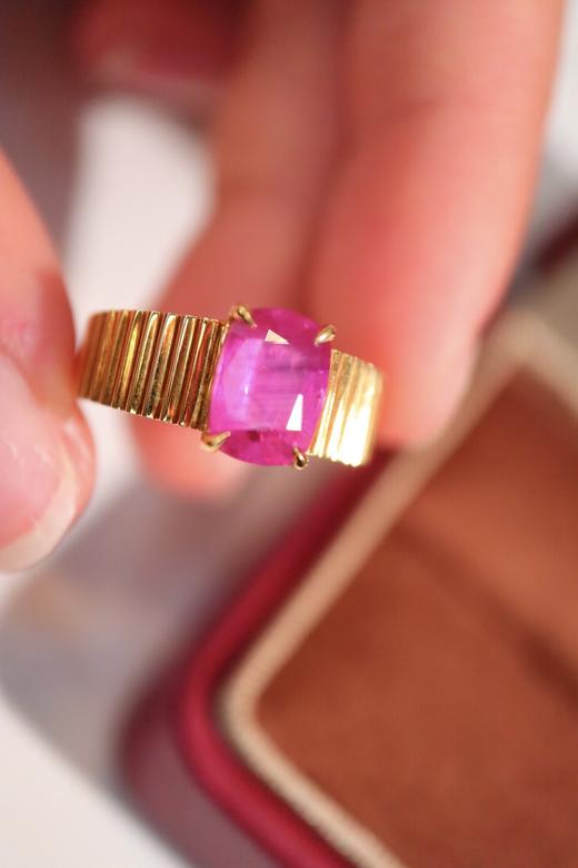 2.04ct 蓝宝石戒指 商品图3