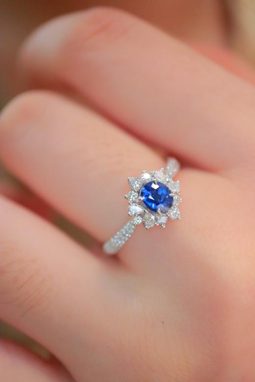 0.57ct 蓝宝石戒指 商品图0