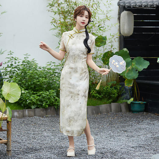 SYG2024年新款旗袍春秋款中式妈妈旗袍年轻款三分袖女复古修身礼服 商品图2