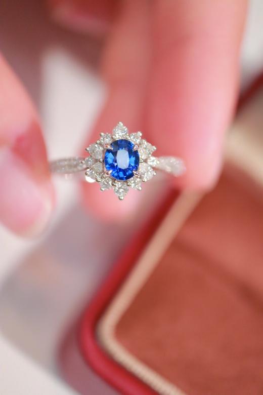 0.57ct 蓝宝石戒指 商品图5