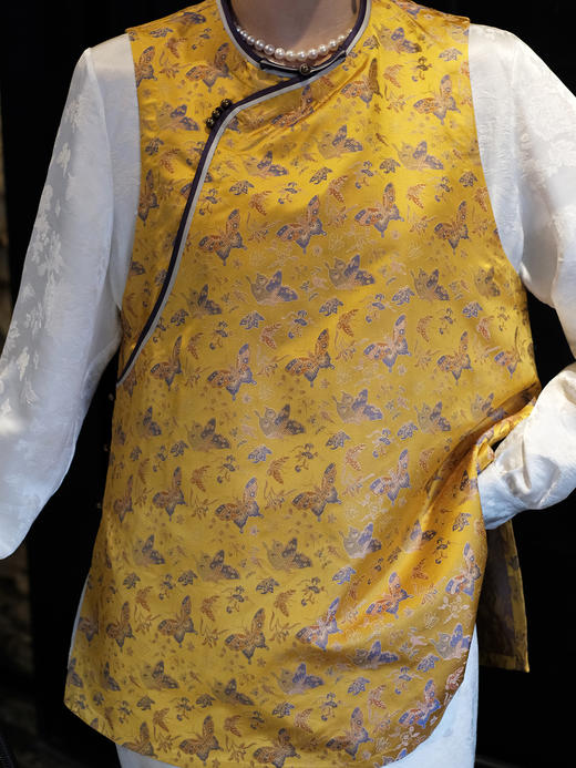 盛唐牡丹盛奢系列| 限量款| 高货-真丝宋锦百蝶斜襟坎肩(特殊商品不退不换) 商品图1