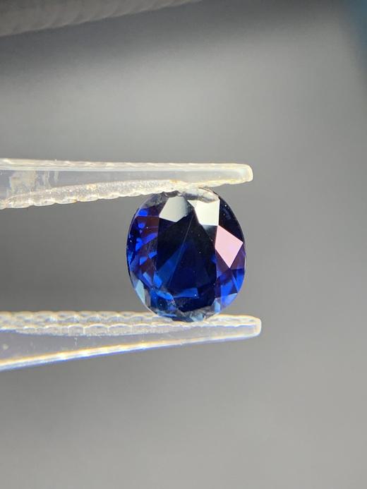 1.47ct 蓝宝石裸石 商品图5