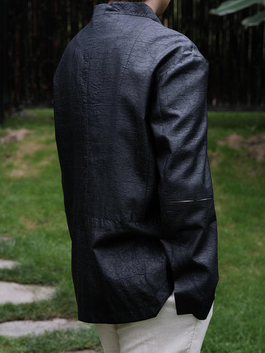 盛唐婧| 男士新中式龟裂纹莨绸上衣 商品图10