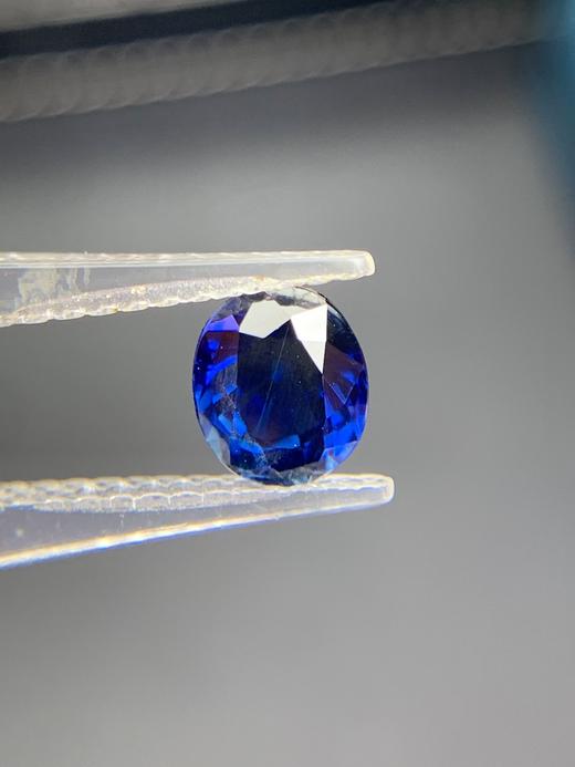 1.47ct 蓝宝石裸石 商品图2