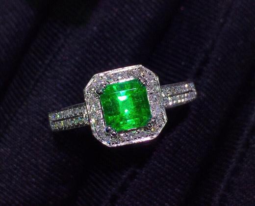 0.95ct 祖母绿戒指 商品图5