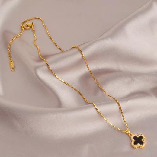 气质四叶草钛钢项链女夏季轻奢小众锁骨链百搭吊坠链毛衣链 商品图3