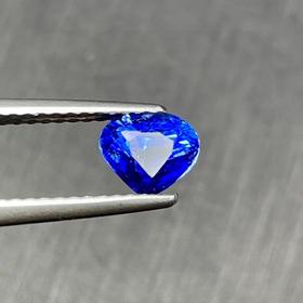 1.06ct 蓝宝石裸石