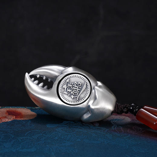 子佩集S999银【抓钱手】手把件【SBJ896】纯银手把件可转动2406 商品图3