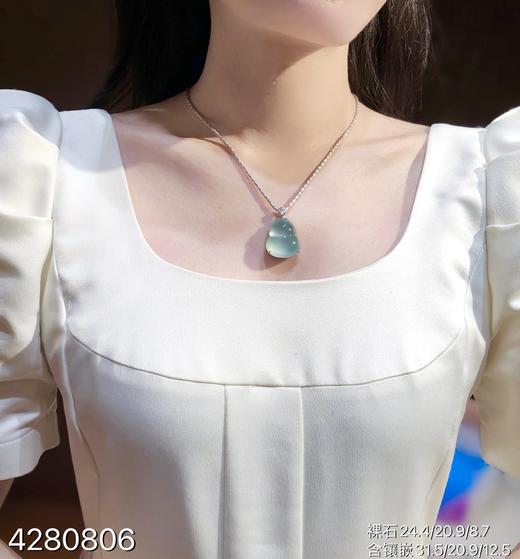 玻璃种葫芦吊坠【4280806】具体价格微信咨询 商品图4