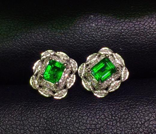 0.95ct 祖母绿耳钉 商品图5