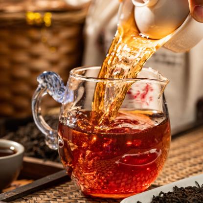 【底价喝好茶】茶马世家私藏六堡茶5年陈黑茶 陈香醇厚 槟榔香高扬500克 箩筐装 商品图5