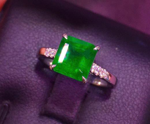 2.18ct 祖母绿戒指 商品图4