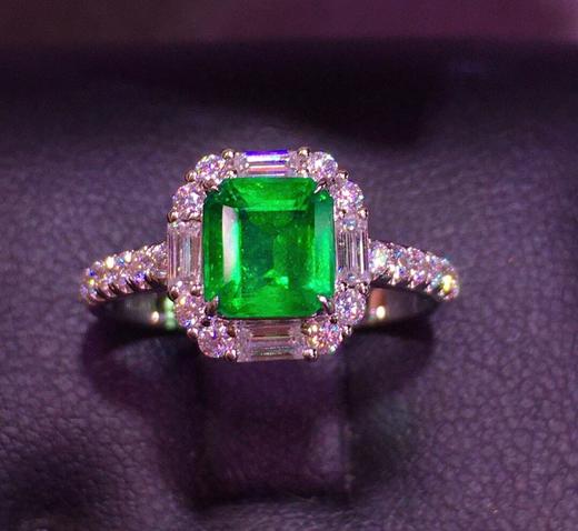 1.13ct 祖母绿戒指 商品图2