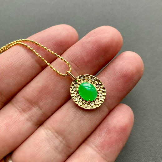 冰种阳绿翡翠蛋面吊坠18k黄金镶嵌 商品图5